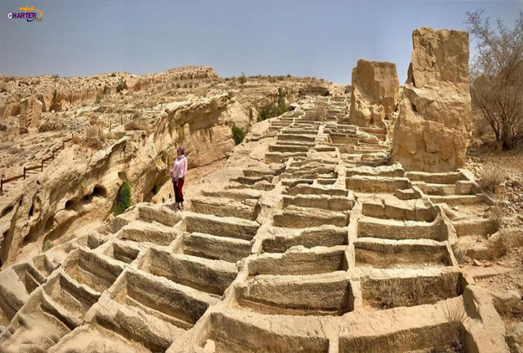 گورستان صخره‌ای سیراف بوشهر 