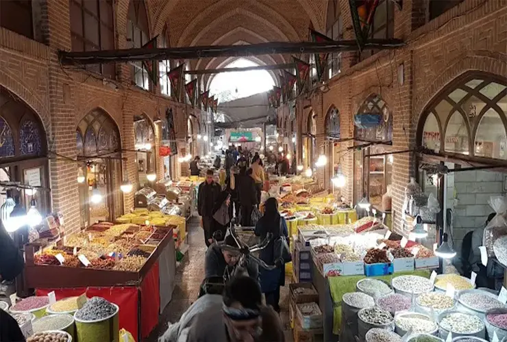بازار بزرگ تهران | تجربهای اصیل از خرید و فرهنگ ایرانی