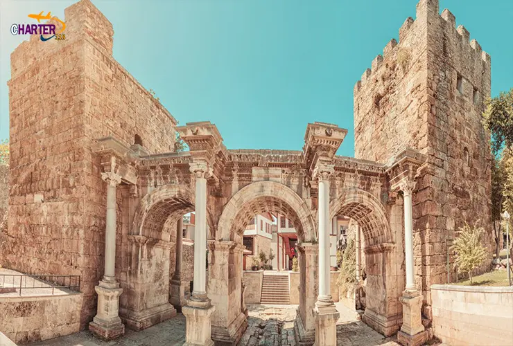 دروازه هاردیان آنتالیا