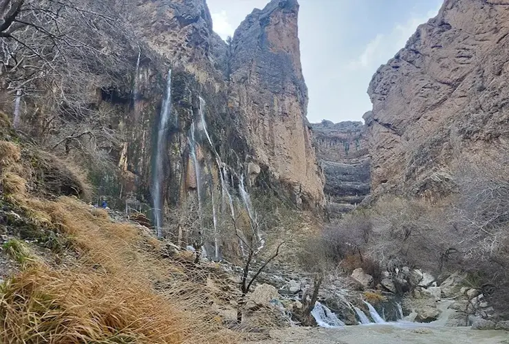 آبشار مارگون | راهنما، جاذبه‌ها و آدرس