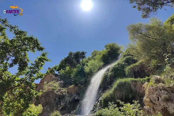آبشار نیاسر کجاست