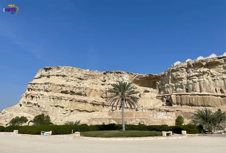 غار خربس قشم